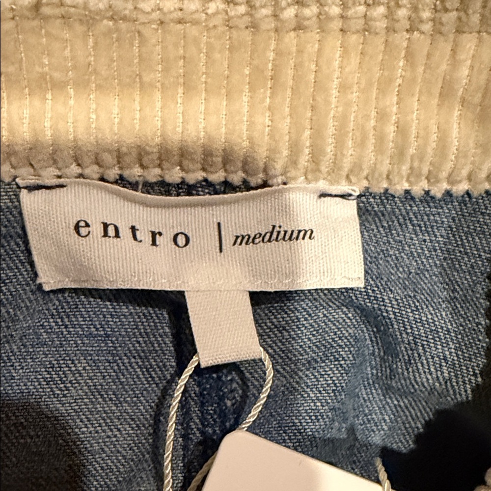 Entro Blue Floral Jean Jacket with Cream Collar medium - Picture 5 of 13